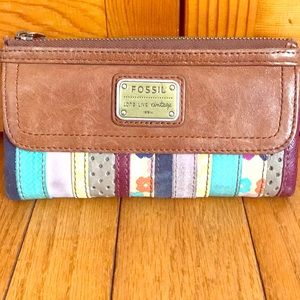 Fossil wallet